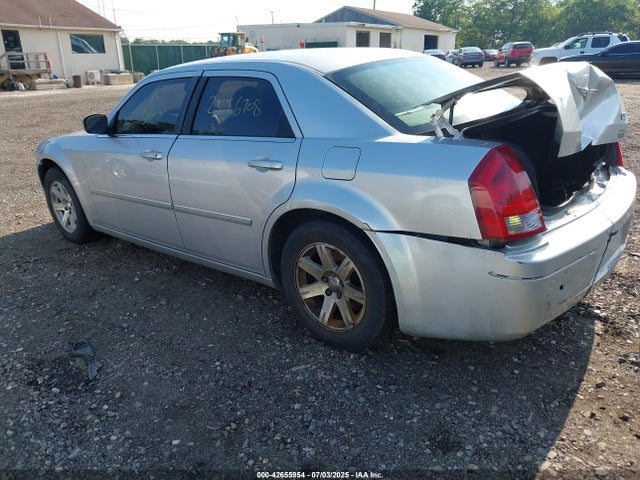 2006 CHRYSLER 300 2C3KA53G26H358060 Photo 2