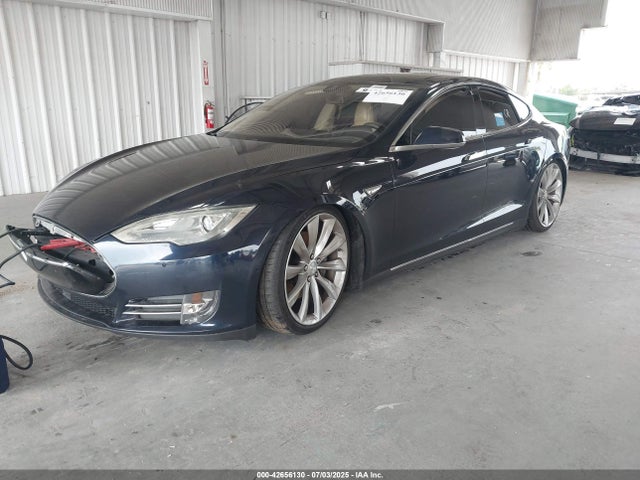 2014 TESLA MODEL S 5YJSA1H11EFP60357 Photo 1