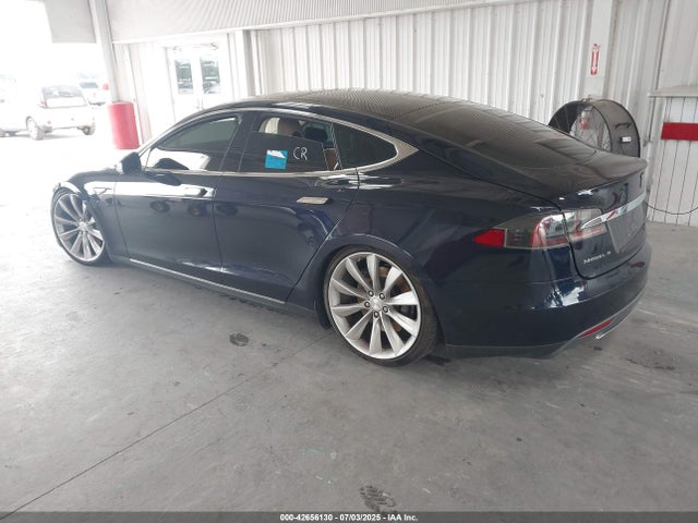 2014 TESLA MODEL S 5YJSA1H11EFP60357 Photo 2