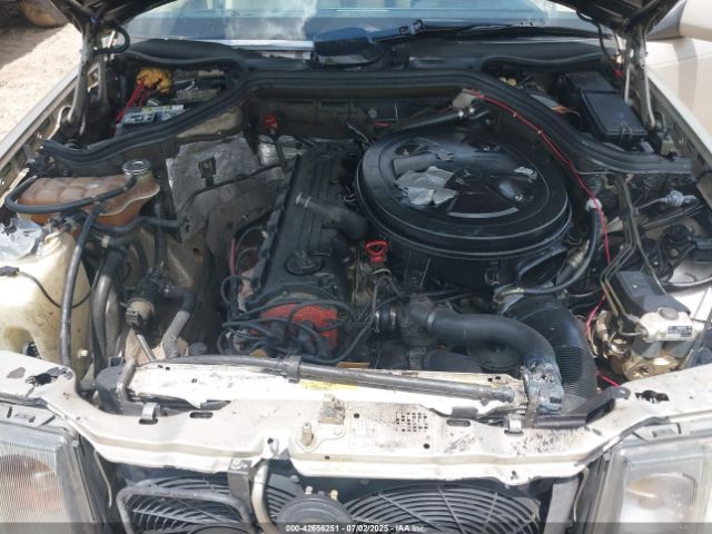 1992 MERCEDES-BENZ 300 WDBEA30D5NB703126 Photo 9