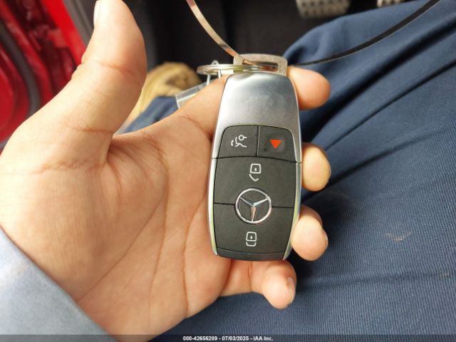 2022 MERCEDES-BENZ GLB 250 W1N4M4GB3NW185677 Photo 10