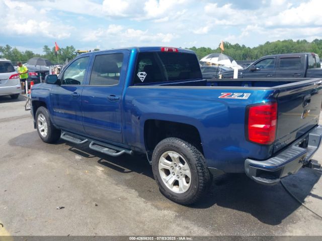 2017 CHEVROLET SILVERADO 1500 3GCUKREC7HG512803 Photo 2