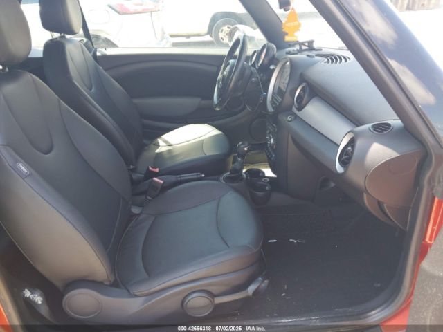 2011 MINI COOPER WMWZN3C59BTZ78139 Photo 4