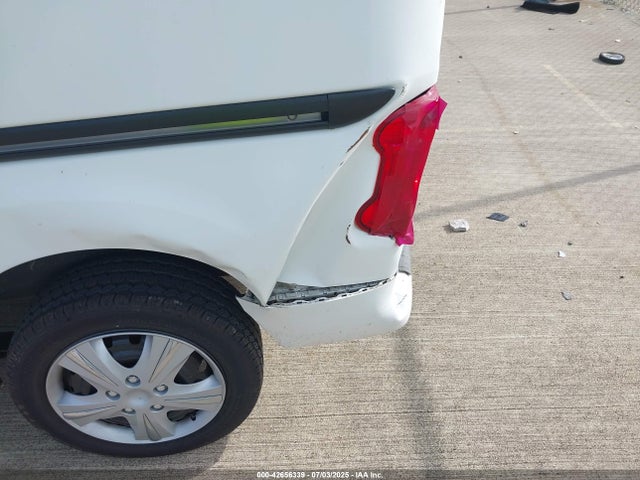 3N6CM0KN3JK694913 Nissan 2018