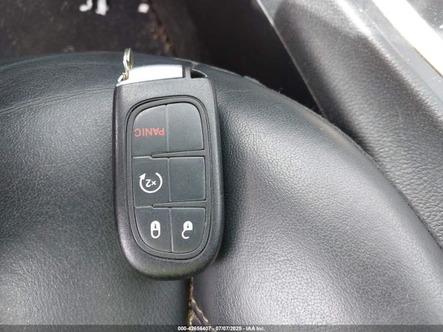1C4PJMDS3GW102768 Jeep 2016