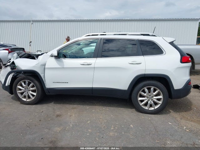 1C4PJMDS3GW102768 Jeep 2016