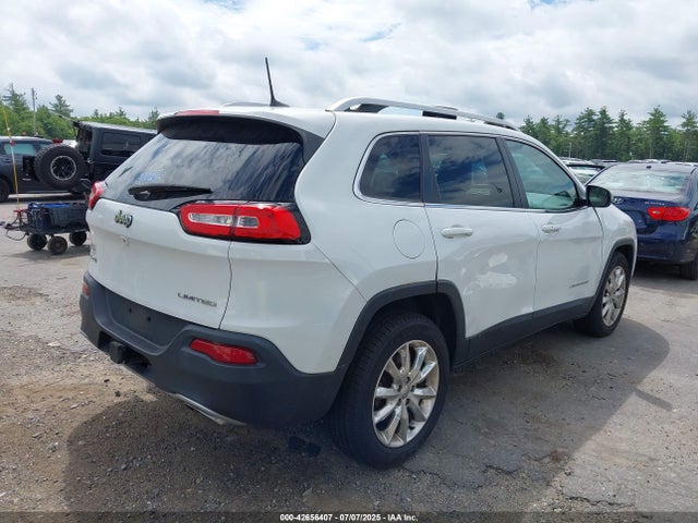 1C4PJMDS3GW102768 Jeep 2016