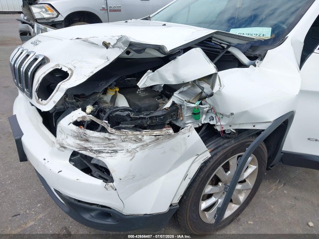 1C4PJMDS3GW102768 Jeep 2016