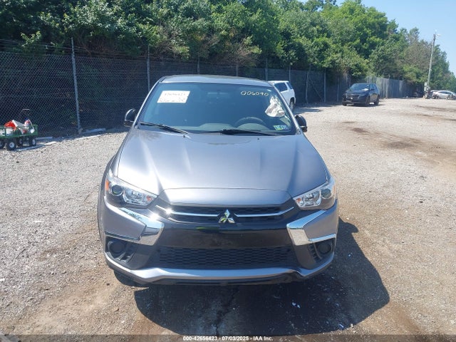 Mitsubishi mivec 2018 JA4AP3AU8JZ006090 Image 12