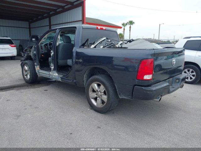 2019 RAM 1500 CLASSIC 1C6RR6KT7KS538958 Photo 2