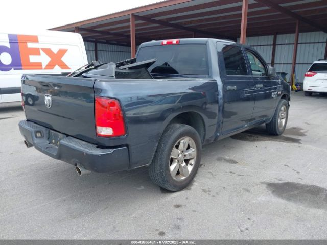 2019 RAM 1500 CLASSIC 1C6RR6KT7KS538958 Photo 3