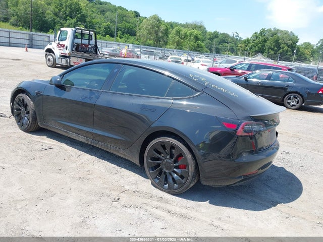 2021 TESLA MODEL 3 5YJ3E1EC4MF064136 Photo 2