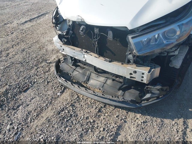 Toyota 2gr-fe 2015 5TDBKRFH2FS155479 Image 6