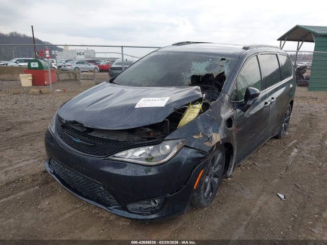 Продажа на аукционе авто 2020 Chrysler Pacifica Hybrid Touring L, vin: 2C4RC1L79LR288138, номер лота: 42656538