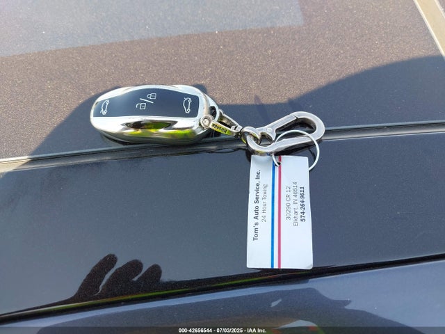 2014 TESLA MODEL S 5YJSA1H26EFP66437 Photo 10