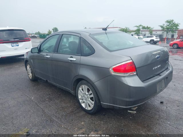 2010 FORD FOCUS 1FAHP3HNXAW240421 Photo 2