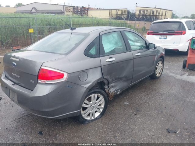 2010 FORD FOCUS 1FAHP3HNXAW240421 Photo 3