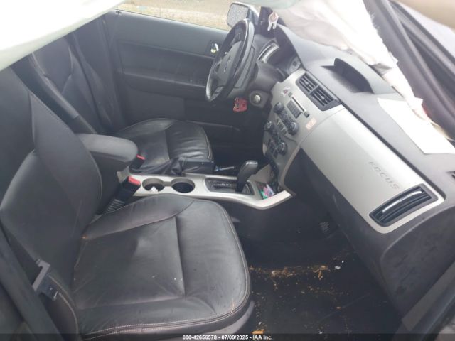 2010 FORD FOCUS 1FAHP3HNXAW240421 Photo 4