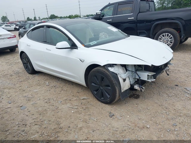 2025 TESLA MODEL 3 5YJ3E1EA0SF994949 Photo 0
