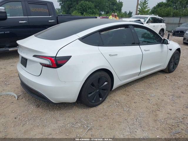 2025 TESLA MODEL 3 5YJ3E1EA0SF994949 Photo 3