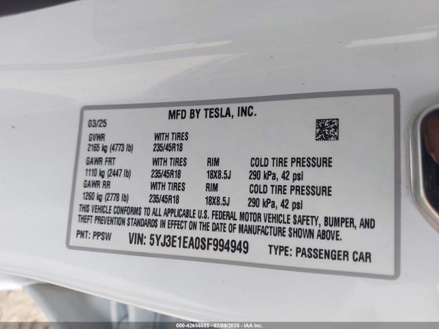 2025 TESLA MODEL 3 5YJ3E1EA0SF994949 Photo 8