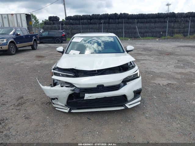 Honda l15b7 2024 2HGFE1F74RH316727 Image 12