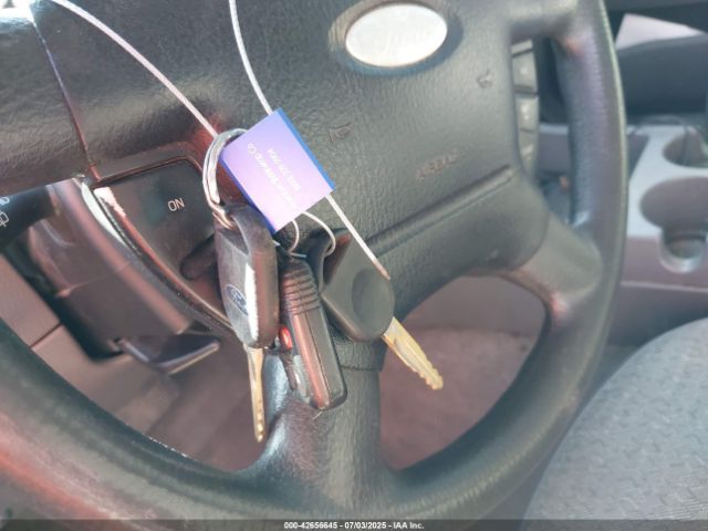 2002 FORD EXPLORER 1FMZU72E92UB00988 Photo 10