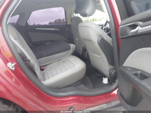 Ford 2016 2016 3FA6P0UU3GR405899 Image 8
