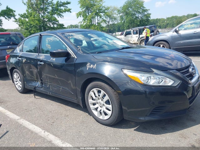 1N4AL3AP3GN384951 Nissan 2016