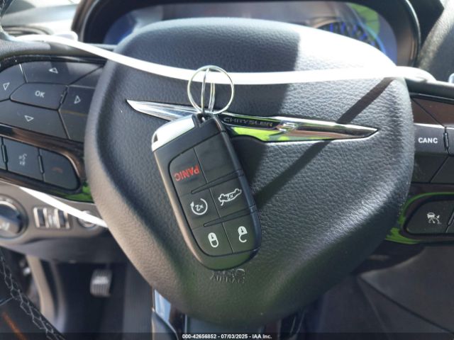 2018 CHRYSLER 300 2C3CCABT8JH203964 Photo 10