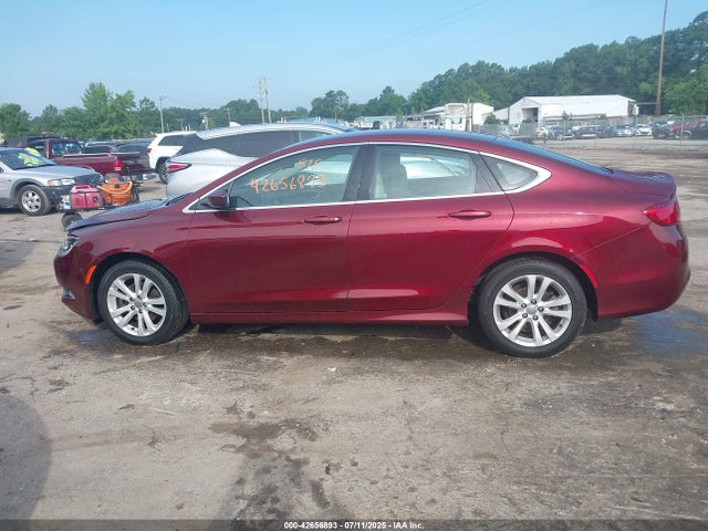 1C3CCCAB2FN676780 Chrysler 2015