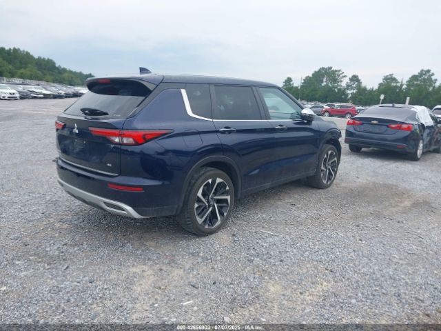 2022 MITSUBISHI OUTLANDER JA4J4UA83NZ067080 Photo 3