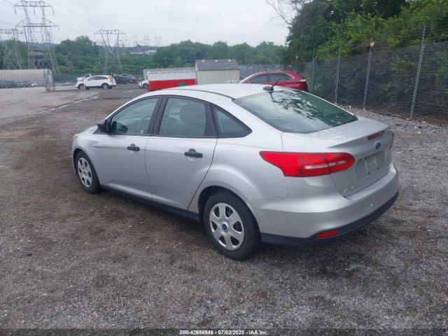 2015 FORD FOCUS 1FADP3E23FL253965 Photo 2