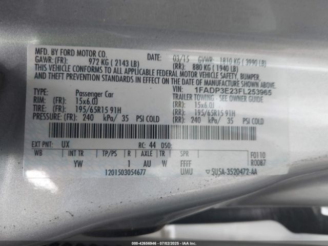 2015 FORD FOCUS 1FADP3E23FL253965 Photo 8
