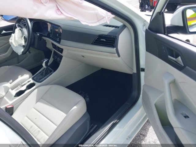 2024 VOLKSWAGEN JETTA 3VWEM7BU8RM007188 Photo 4