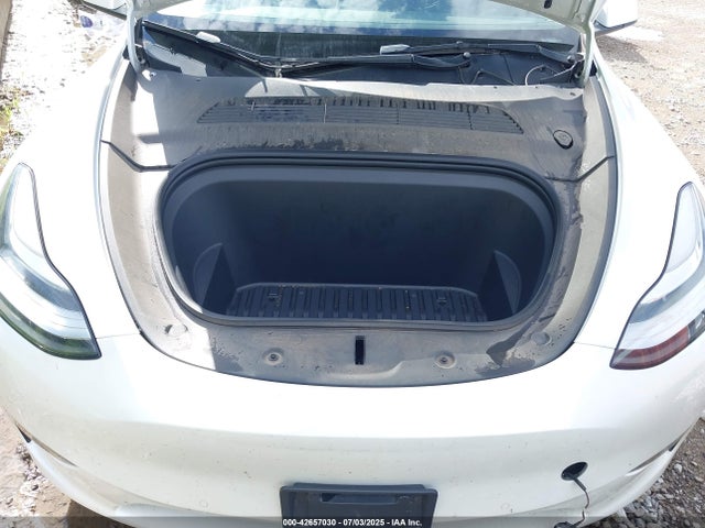 2022 TESLA MODEL Y 7SAYGDEE2NF394364 Photo 9