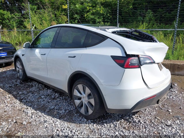 2022 TESLA MODEL Y 7SAYGDEE2NF394364 Photo 2