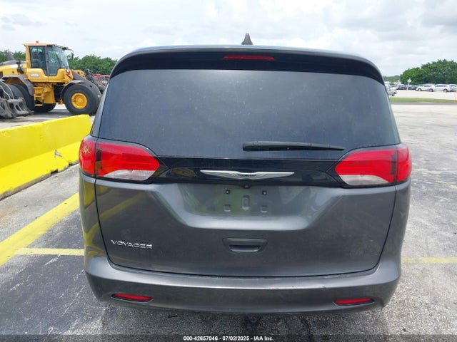 Продажа на аукционе авто 2022 Chrysler Voyager Lx, vin: 2C4RC1CG4NR223569, номер лота: 42657046