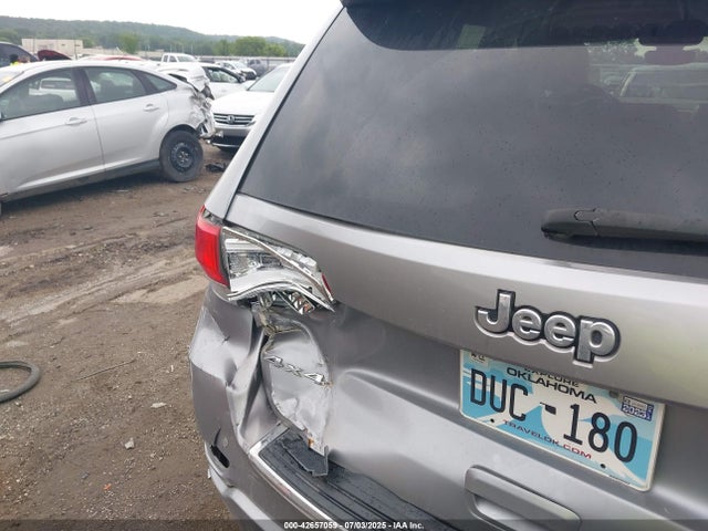 Jeep Grand Cherokee 2017 1C4RJFCG0HC749813 Image 6