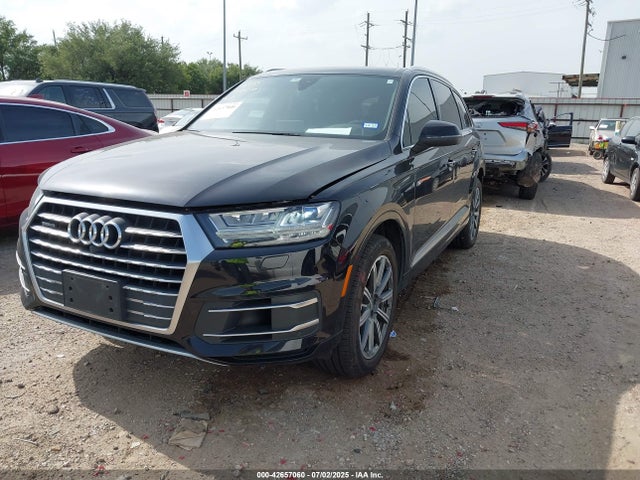 Audi Q7 2017 WA1LAAF72HD021810 Image 4