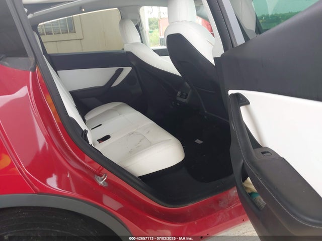 2021 TESLA MODEL Y 5YJYGDEE2MF304416 Photo 7