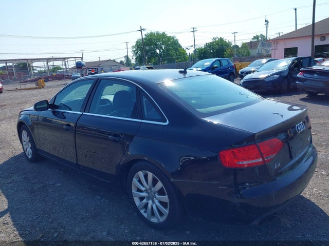 2011 AUDI A4 WAUFFAFL5BN027830 Photo 2