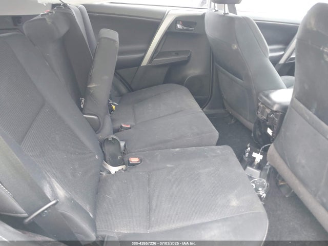 2T3RFREV9JW762903 Toyota 2ar-fe