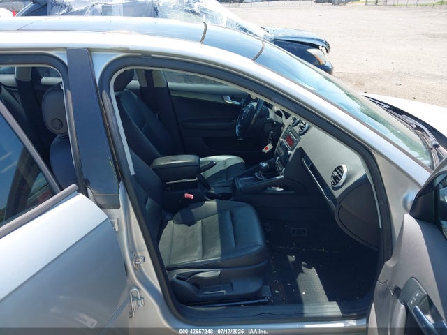 2011 AUDI A3 WAUBEAFM5BA020944 Photo 4