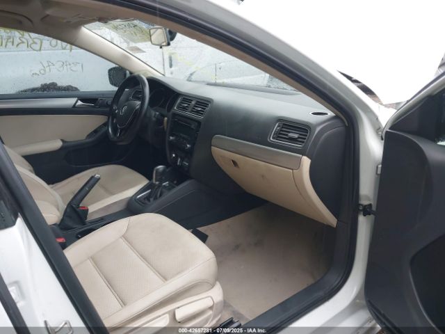 2015 VOLKSWAGEN JETTA 3VWD17AJ2FM309891 Photo 4
