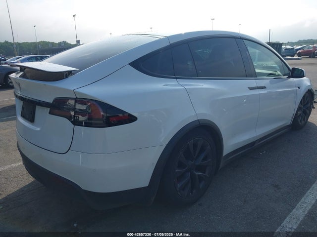 2023 TESLA MODEL X 7SAXCBE57PF377607 Photo 3