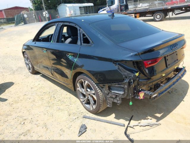 2022 AUDI A3 WAUHUDGYXNA095059 Photo 2