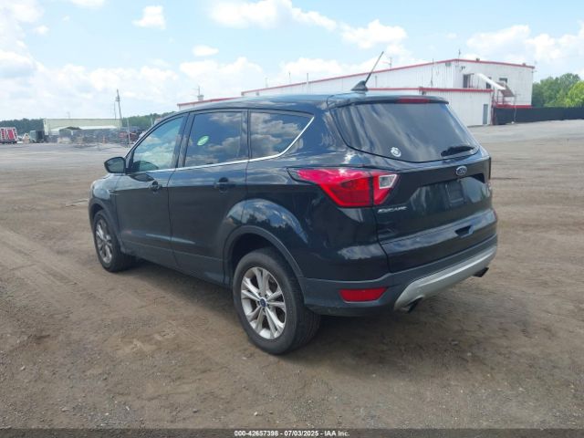 2019 FORD ESCAPE 1FMCU9GD8KUB75490 Photo 2
