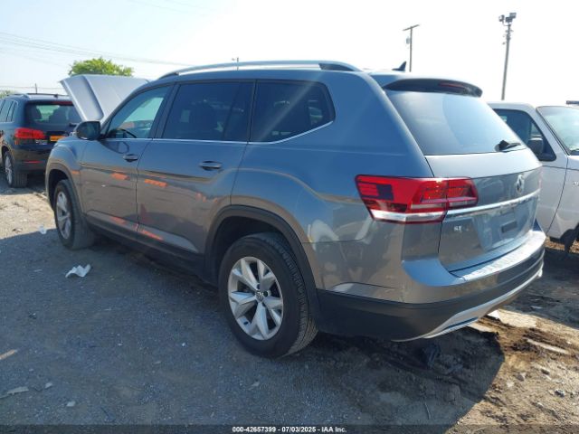 2019 VOLKSWAGEN ATLAS 1V2WR2CA4KC620074 Photo 2