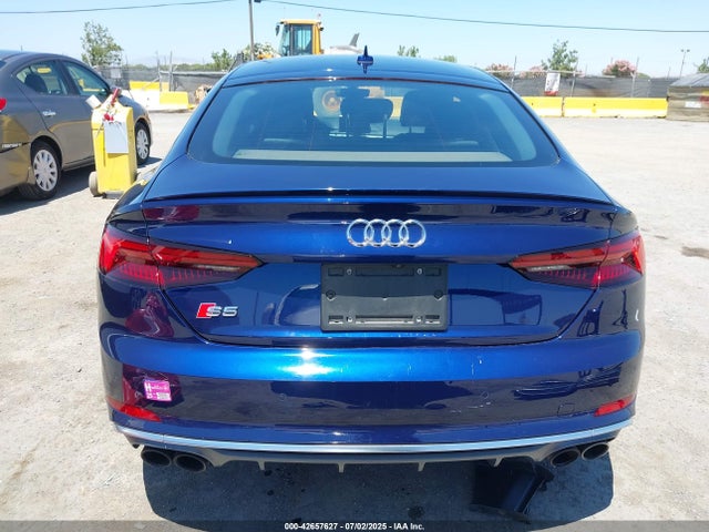 Audi S5 3.0t Premium Plus 2018 WAUC4CF5XJA048975 Image 17